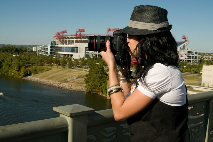 Taking picture from pedestrian bridge during summer vacation near Hotel Preston Nashville Airport