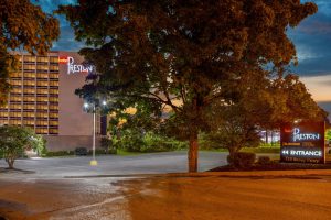 Entrance at Hotel Preston Nashville Airport